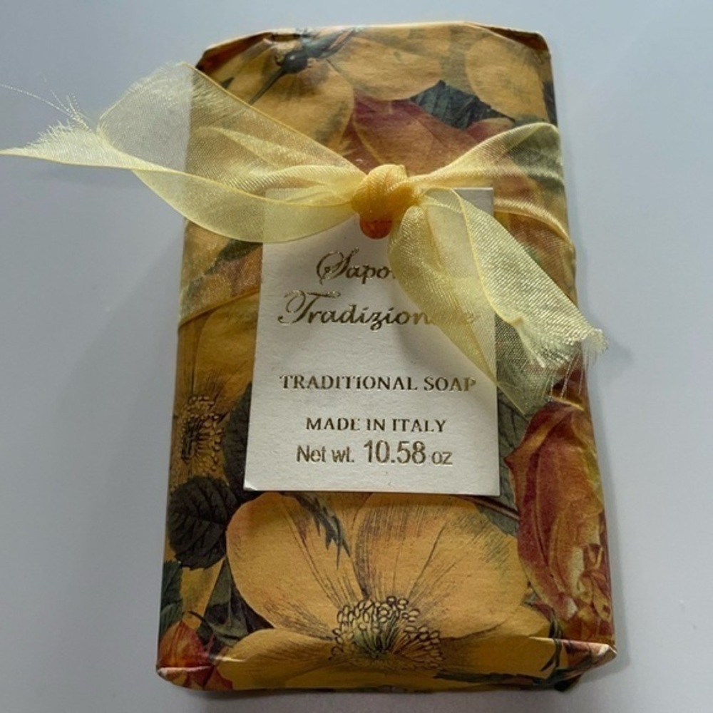 Floral Fragranced Bar Soap Sapone Tradizionale Made in‎ Italy New Gift Idea